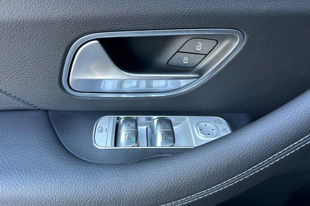 new 2025 Mercedes-Benz GLE 350 car, priced at $67,125