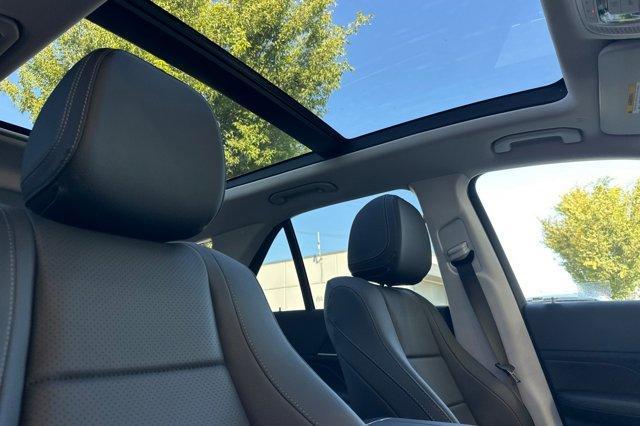 new 2025 Mercedes-Benz GLE 350 car, priced at $67,125
