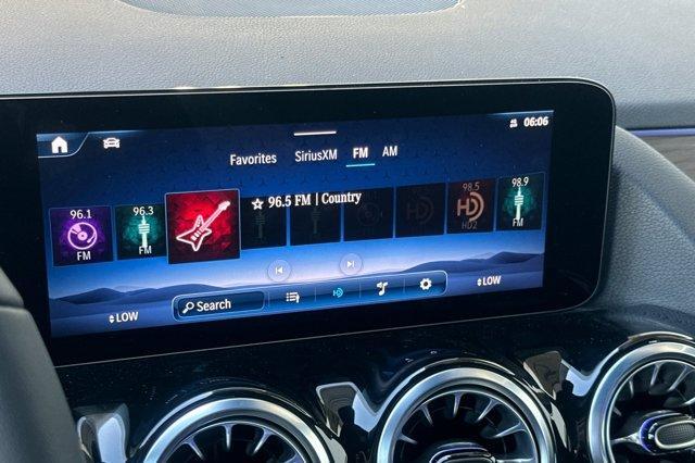 new 2025 Mercedes-Benz GLA 250 car, priced at $49,680