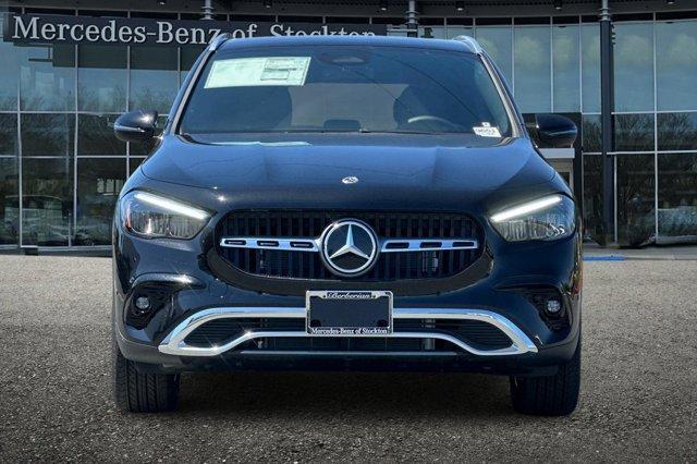 new 2025 Mercedes-Benz GLA 250 car, priced at $49,680