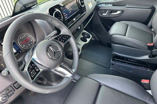 new 2026 Mercedes-Benz Sprinter 2500 car, priced at $86,554