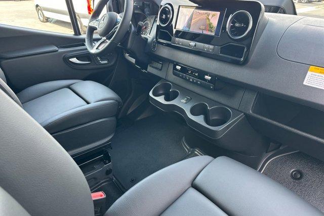 new 2026 Mercedes-Benz Sprinter 2500 car, priced at $86,554