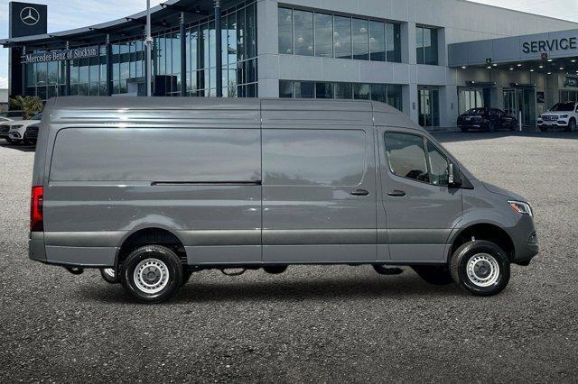 new 2026 Mercedes-Benz Sprinter 2500 car, priced at $86,554