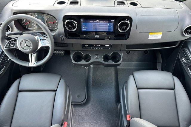 new 2026 Mercedes-Benz Sprinter 2500 car, priced at $86,554