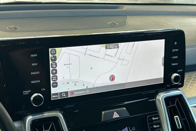 used 2022 Kia Sorento Plug-In Hybrid car, priced at $35,999