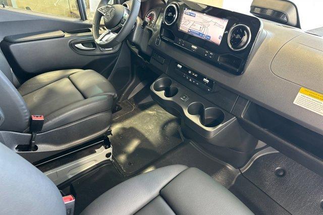 new 2025 Mercedes-Benz Sprinter 2500 car, priced at $85,009