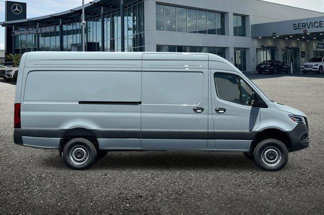 new 2025 Mercedes-Benz Sprinter 2500 car, priced at $85,009