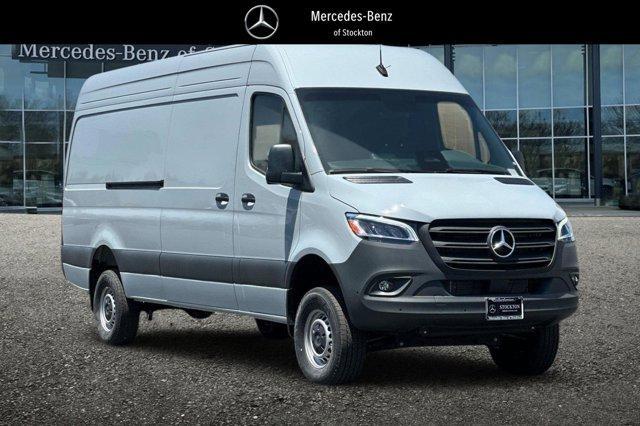 new 2025 Mercedes-Benz Sprinter 2500 car, priced at $85,009