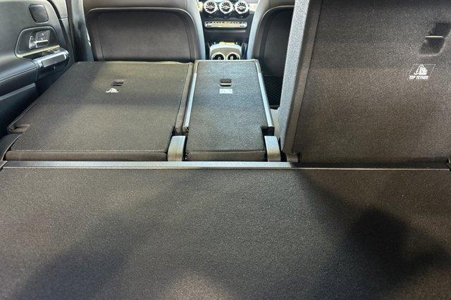 new 2026 Mercedes-Benz GLB 250 car, priced at $51,815
