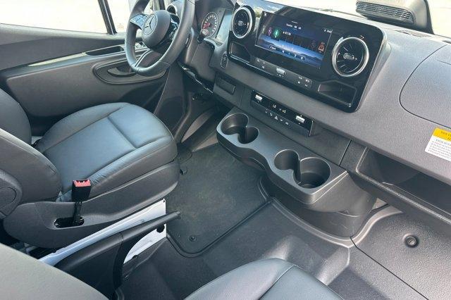 new 2025 Mercedes-Benz Sprinter 2500 car, priced at $62,027