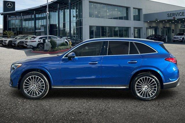 new 2025 Mercedes-Benz GLC 300 car, priced at $62,305
