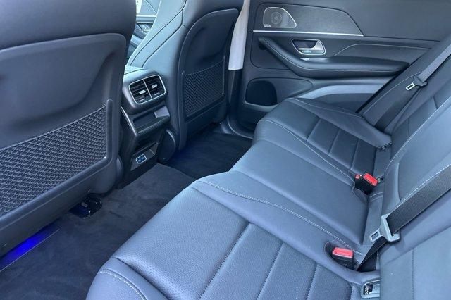 new 2026 Mercedes-Benz GLE 450 car, priced at $78,100