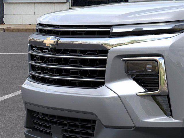 new 2025 Chevrolet Traverse car, priced at $47,235