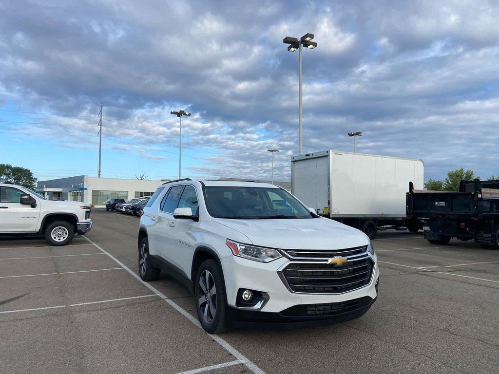 used 2020 Chevrolet Traverse car, priced at $24,562