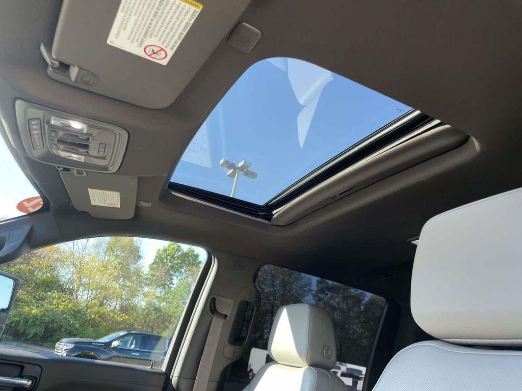 used 2022 Chevrolet Silverado 2500 car, priced at $51,711