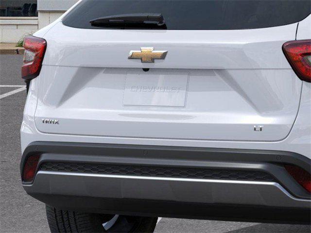 new 2025 Chevrolet Trax car, priced at $24,904