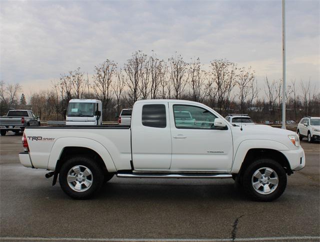 used 2015 Toyota Tacoma car, priced at $17,984