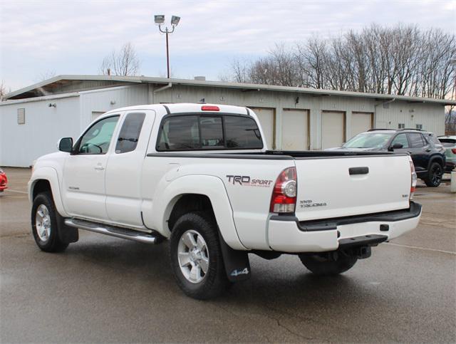 used 2015 Toyota Tacoma car, priced at $17,984