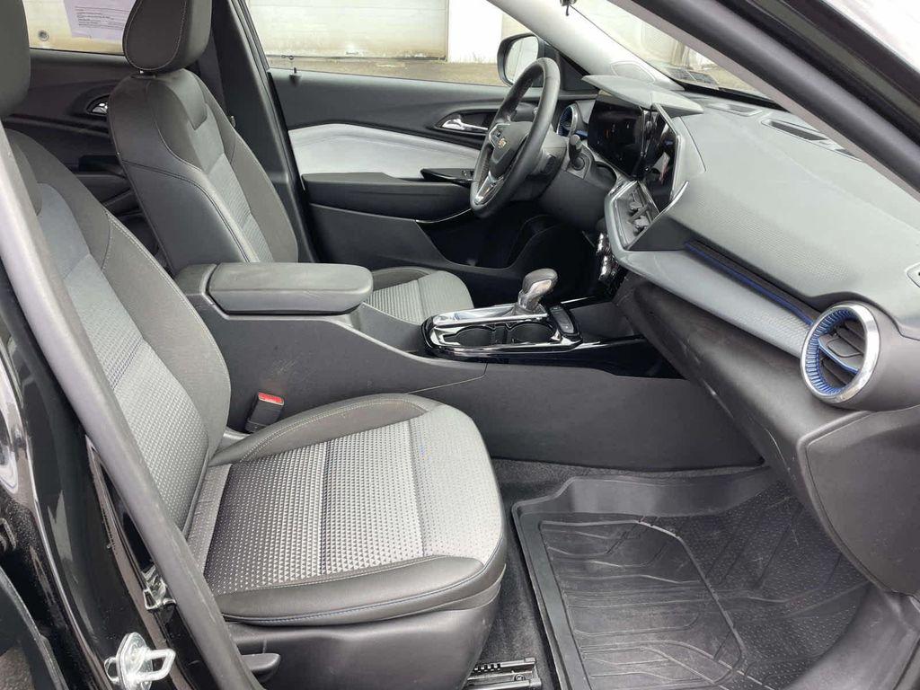 used 2024 Chevrolet Trax car, priced at $20,497