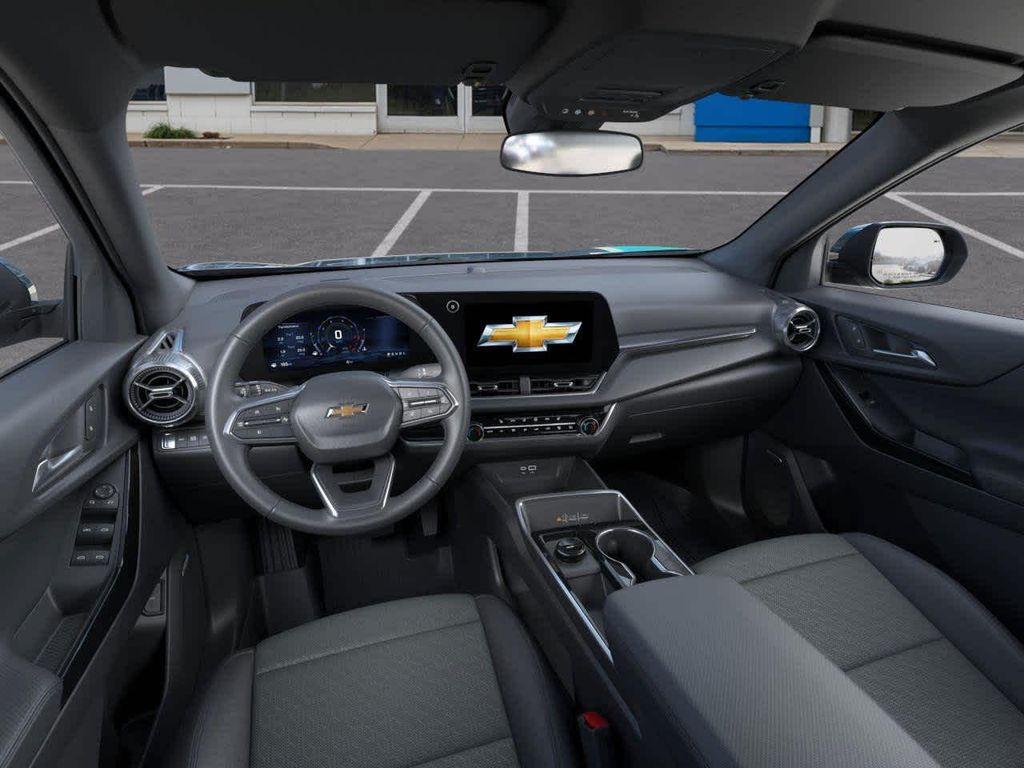 new 2026 Chevrolet Equinox car, priced at $33,674