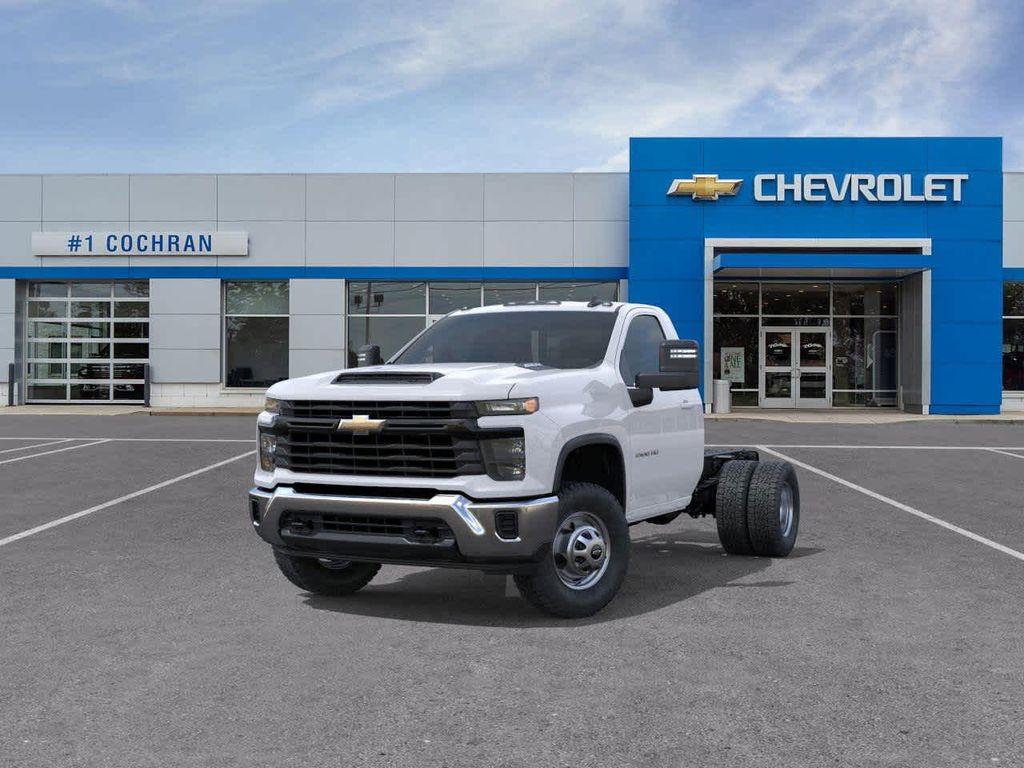 new 2025 Chevrolet Silverado 3500 car, priced at $52,183