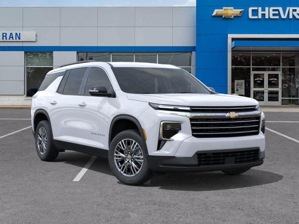 new 2026 Chevrolet Traverse car, priced at $45,451