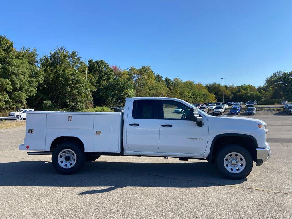 new 2025 Chevrolet Silverado 3500 car, priced at $54,278
