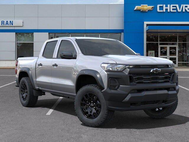 new 2024 Chevrolet Colorado car, priced at $41,815