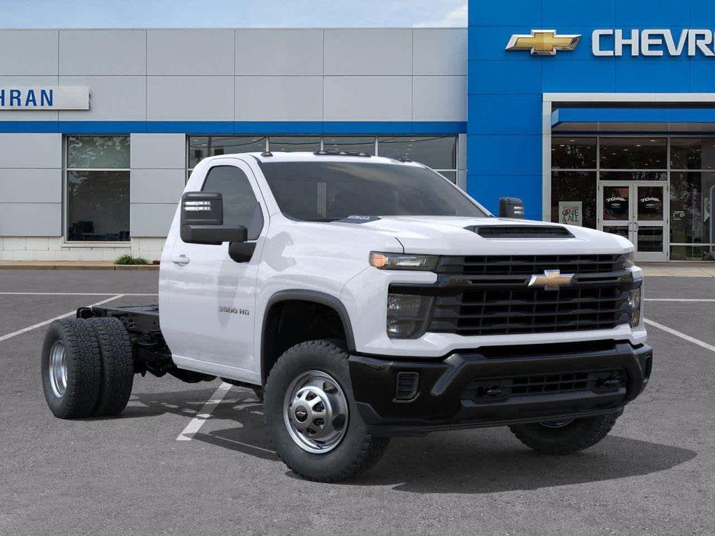 new 2025 Chevrolet Silverado 3500 car, priced at $52,283