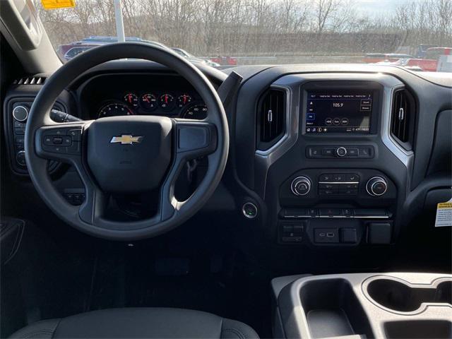 new 2024 Chevrolet Silverado 3500 car, priced at $47,317