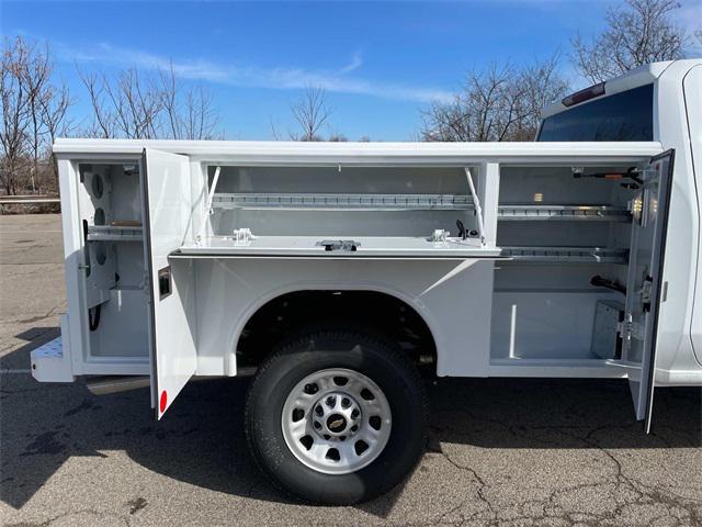 new 2024 Chevrolet Silverado 3500 car, priced at $47,317