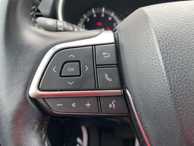 used 2021 Toyota Highlander car, priced at $37,994