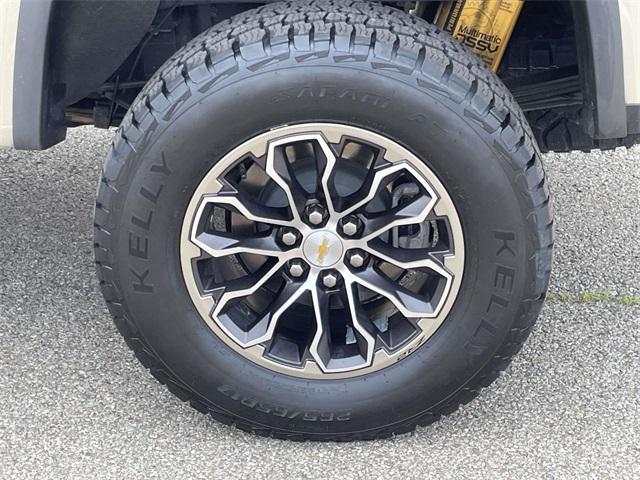 used 2022 Chevrolet Colorado car, priced at $37,788