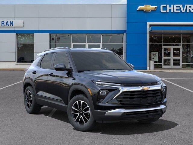 new 2025 Chevrolet TrailBlazer car, priced at $28,095