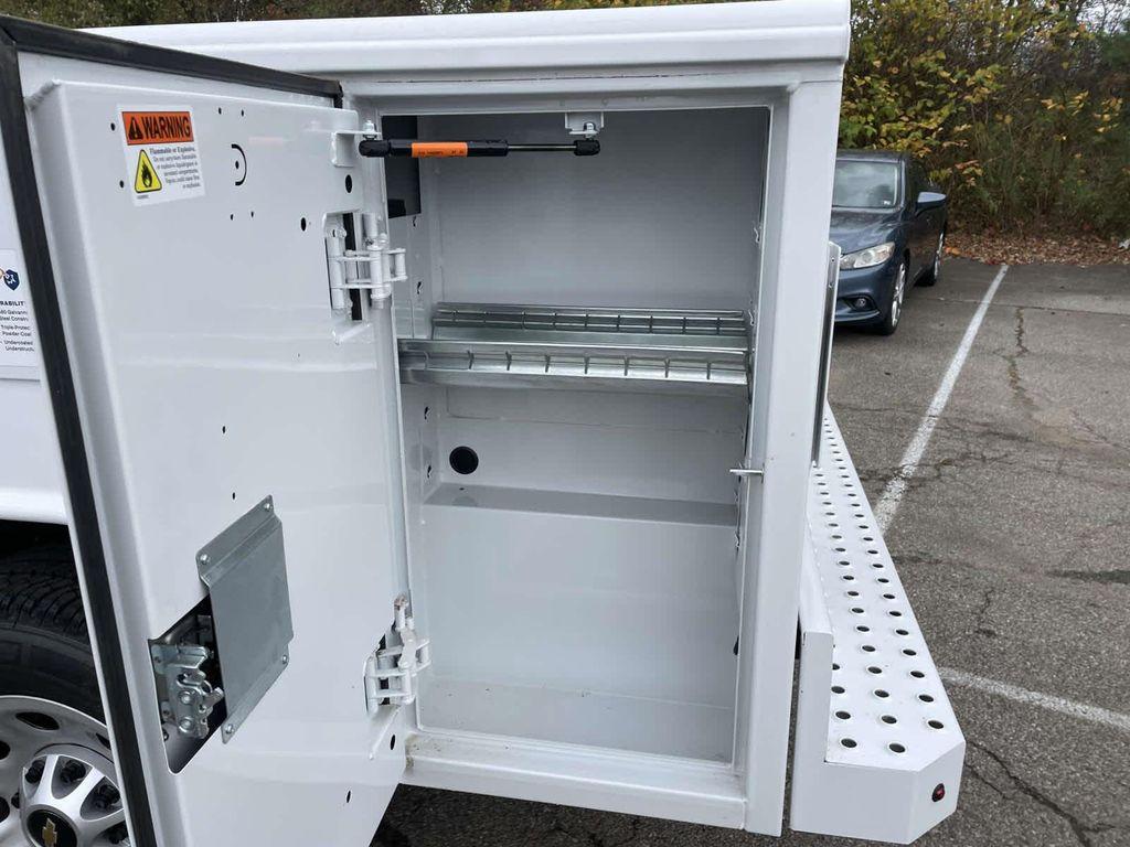 new 2025 Chevrolet Silverado 3500 car, priced at $54,278