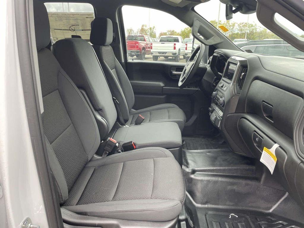 new 2025 Chevrolet Silverado 3500 car, priced at $54,278