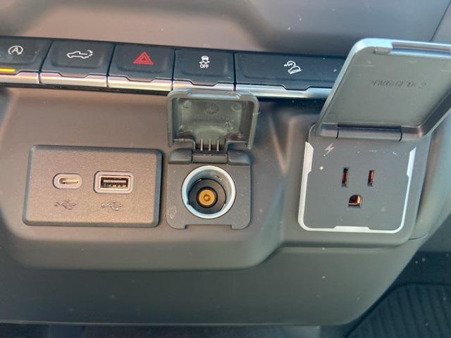 used 2022 Chevrolet Silverado 1500 car, priced at $40,630