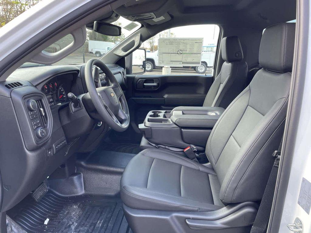 new 2026 Chevrolet Silverado 3500 car, priced at $54,470