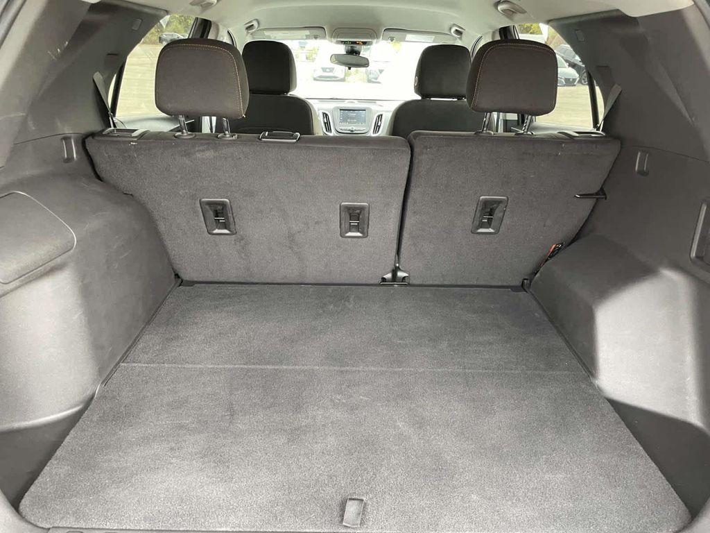 used 2023 Chevrolet Equinox car, priced at $21,997