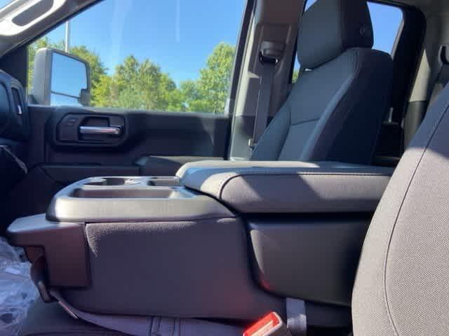 new 2025 Chevrolet Silverado 3500 car, priced at $54,278