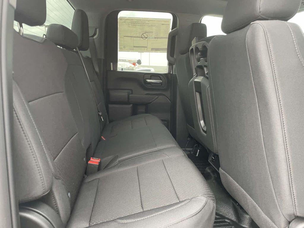 new 2025 Chevrolet Silverado 3500 car, priced at $54,278