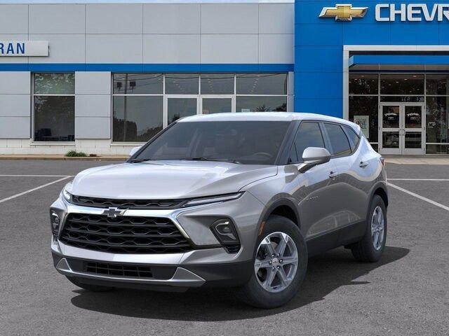 new 2025 Chevrolet Blazer car, priced at $37,621