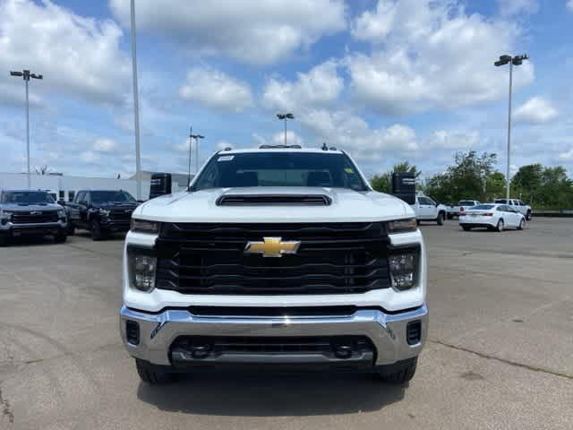 new 2024 Chevrolet Silverado 3500 car, priced at $44,946