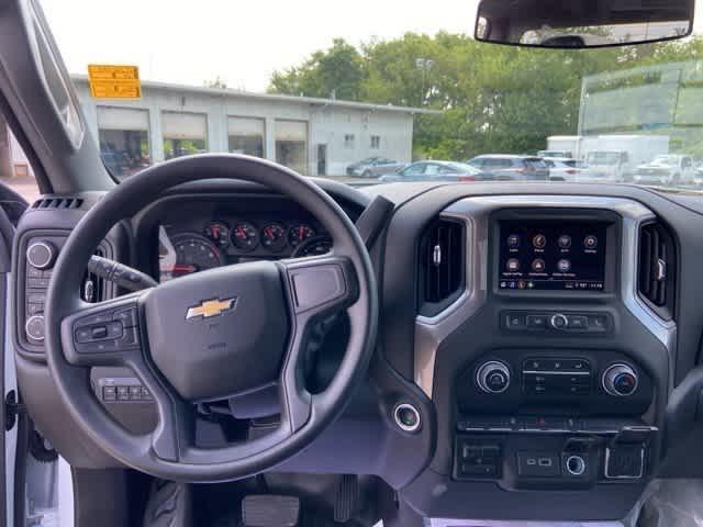new 2024 Chevrolet Silverado 3500 car, priced at $44,946