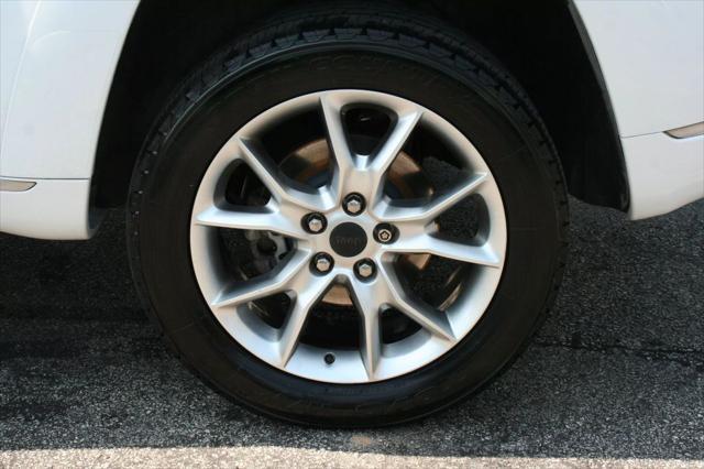 used 2015 Jeep Grand Cherokee car, priced at $19,950