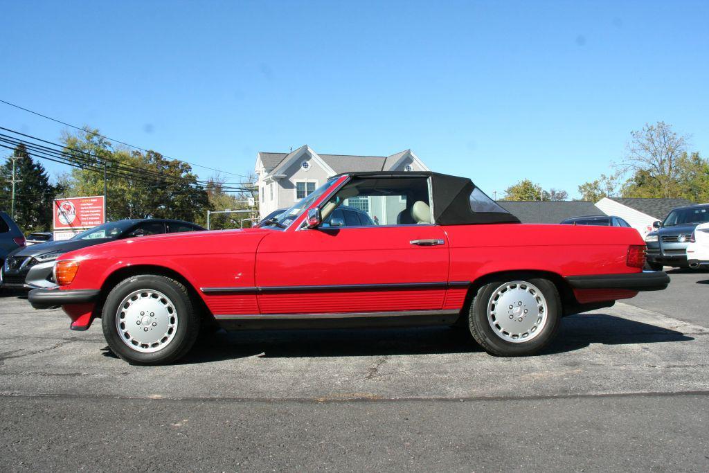 used 1988 Mercedes-Benz 560SL car, priced at $34,555