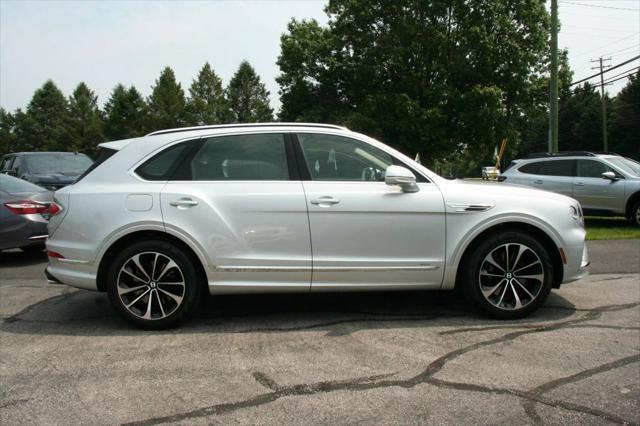 used 2021 Bentley Bentayga Hybrid car, priced at $134,900