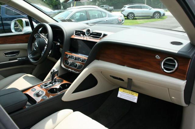 used 2021 Bentley Bentayga Hybrid car, priced at $134,900