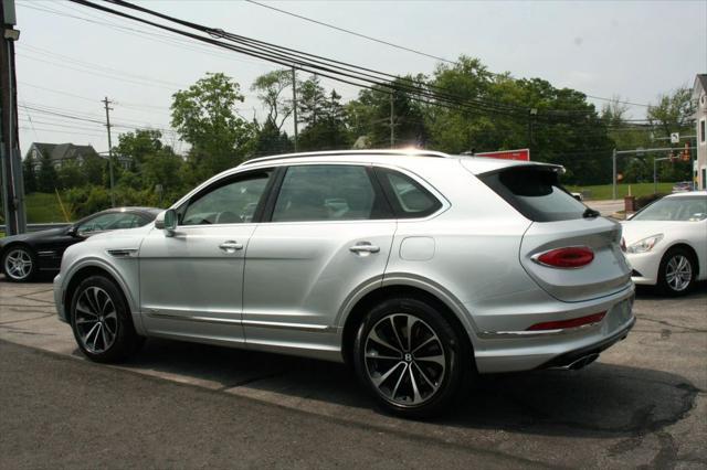 used 2021 Bentley Bentayga Hybrid car, priced at $134,900