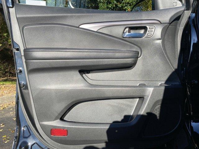 used 2022 Honda Pilot car, priced at $29,800